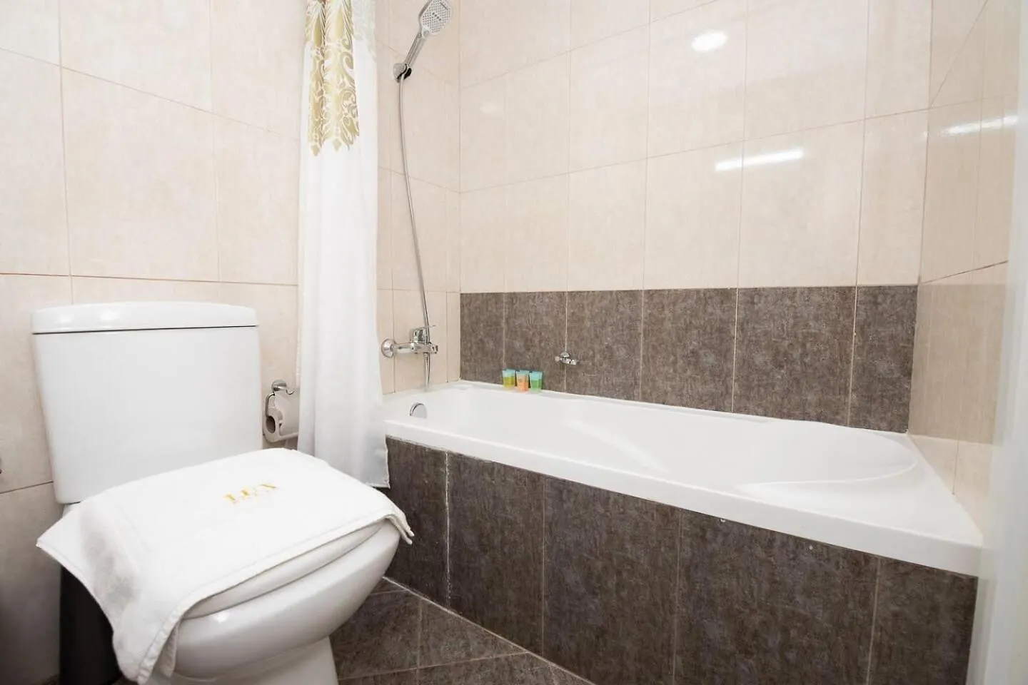 Spacious 3-Bedroom With Stunning Views In Dubai Marina Apartment